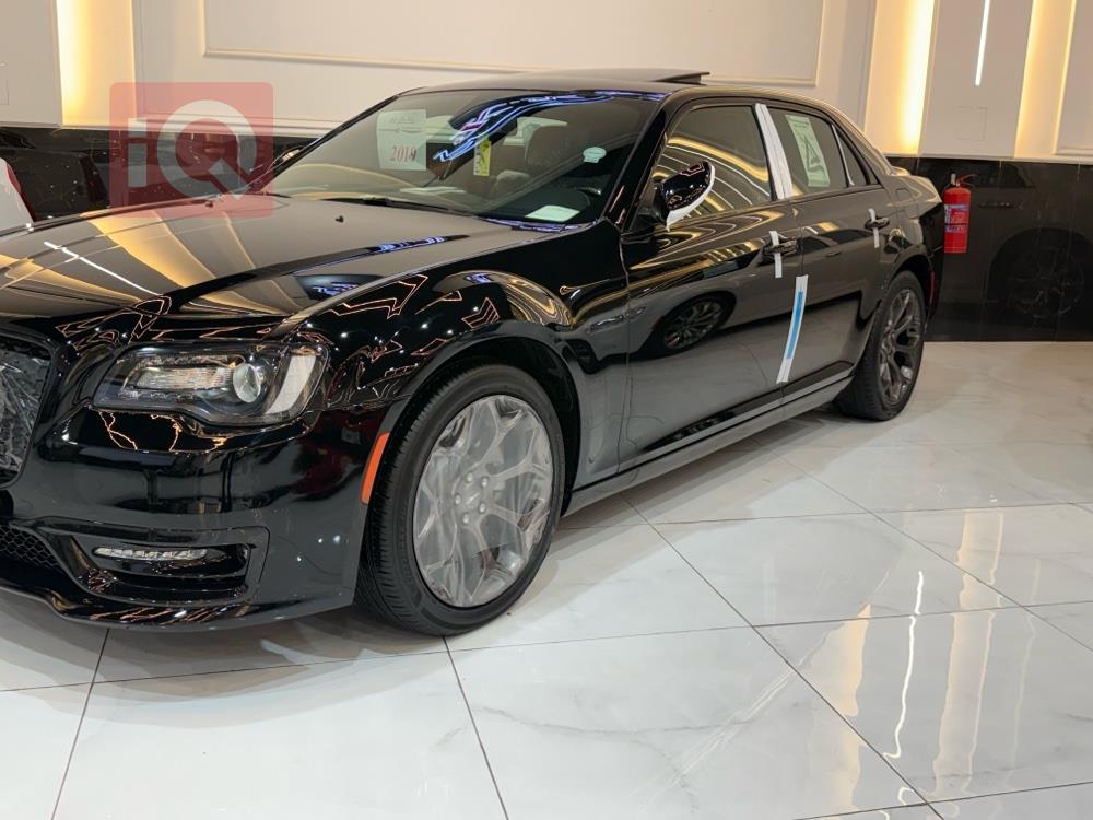 كرايسلر 300